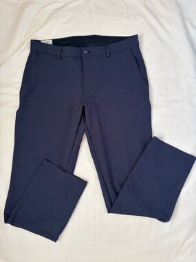 🔥 TEE OFF IN STYLE! NWT Greg Norman Shark Navy Textured Golf Pants – 34x30 🔥